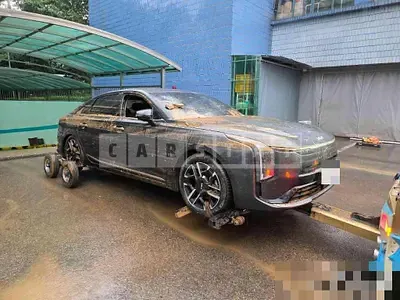 Photo 1 of 22: 2025 Kia K8 1.6 Hybrid — Korean insurance auction