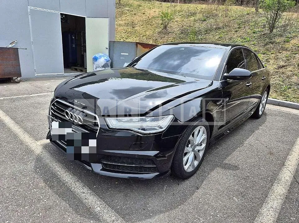 Photo 2 of 10: 2018 Audi A6 40 TFSI — Korean insurance auction