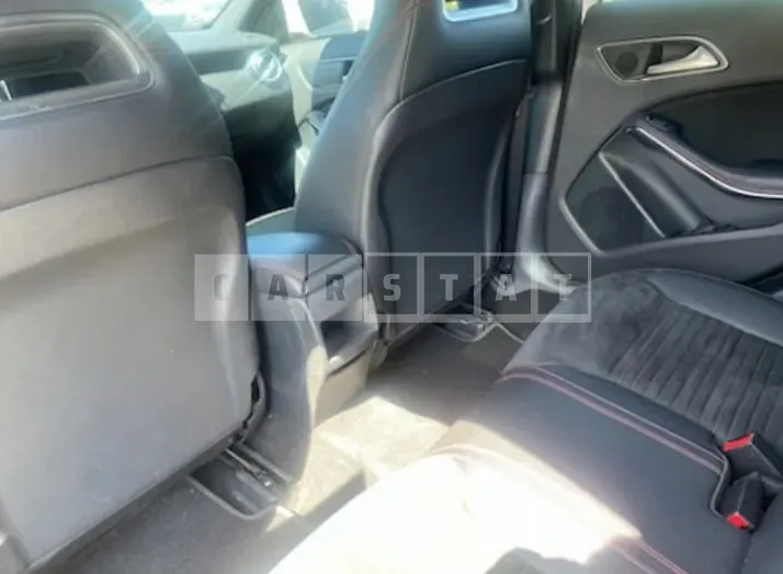 Photo 2 of 9: 2018 Mercedes-Benz A200, VIN WDDBF4DB5JJ743331 — Korean insurance auction