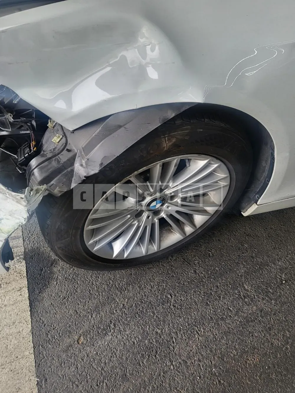 Photo 2 of 11: 2015 BMW BMW520d xDrive, VIN WBA5E7104FG154271 — Korean insurance auction