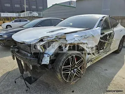 Photo 1 of 13: 2023 Kia Stinger — Korean insurance auction