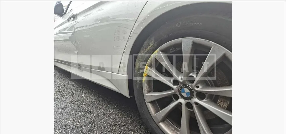 Photo 2 of 35: 2018 BMW 320d — Korean insurance auction