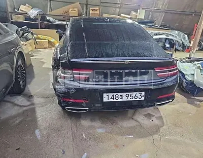 Photo 1 of 38: 2021 Hyundai G80, VIN KMTGB41CBMU081382 — Korean insurance auction
