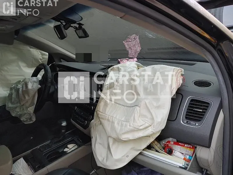 Photo 2 of 12: 2016 Kia Carnival 9 -Seater — Korean insurance auction