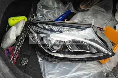 Photo 1 of 15: 2016 Mercedes-Benz (parts) C200 Headlamp — Korean insurance auction