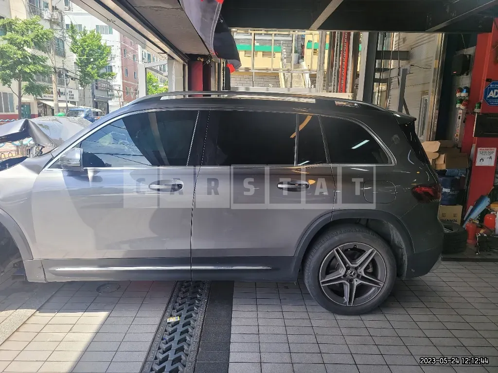 Photo 2 of 48: 2021 Mercedes-Benz GLB250 4Matic, VIN W1N4M4HB7MW082890 — Korean insurance auction