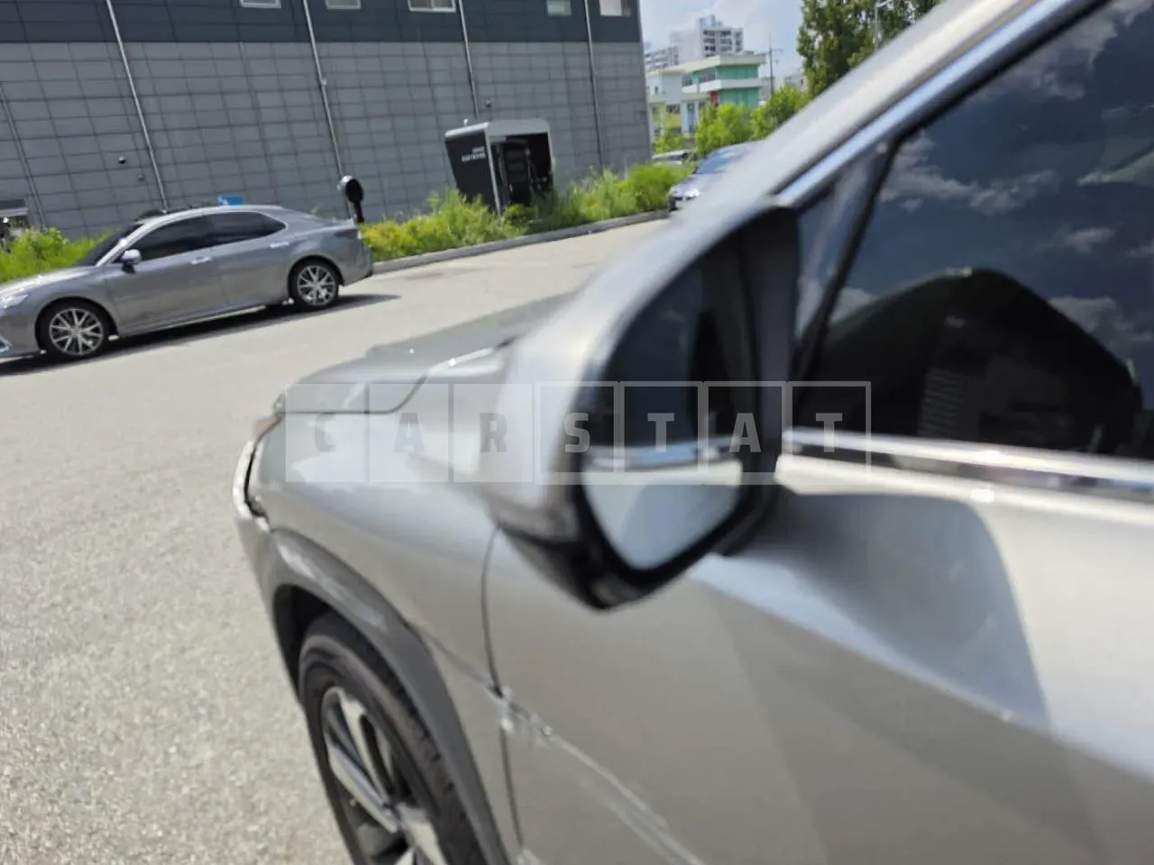 Photo 2 of 20: 2019 Lexus NX300h, VIN JTJDJRDZ9L2127931 — Korean insurance auction