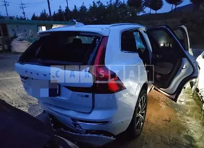 Photo 1 of 11: 2019 Volvo XC60T6 AWD — Korean insurance auction
