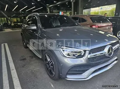Photo 1 of 26: 2022 Mercedes-Benz GLC300 4Matic — Korean insurance auction