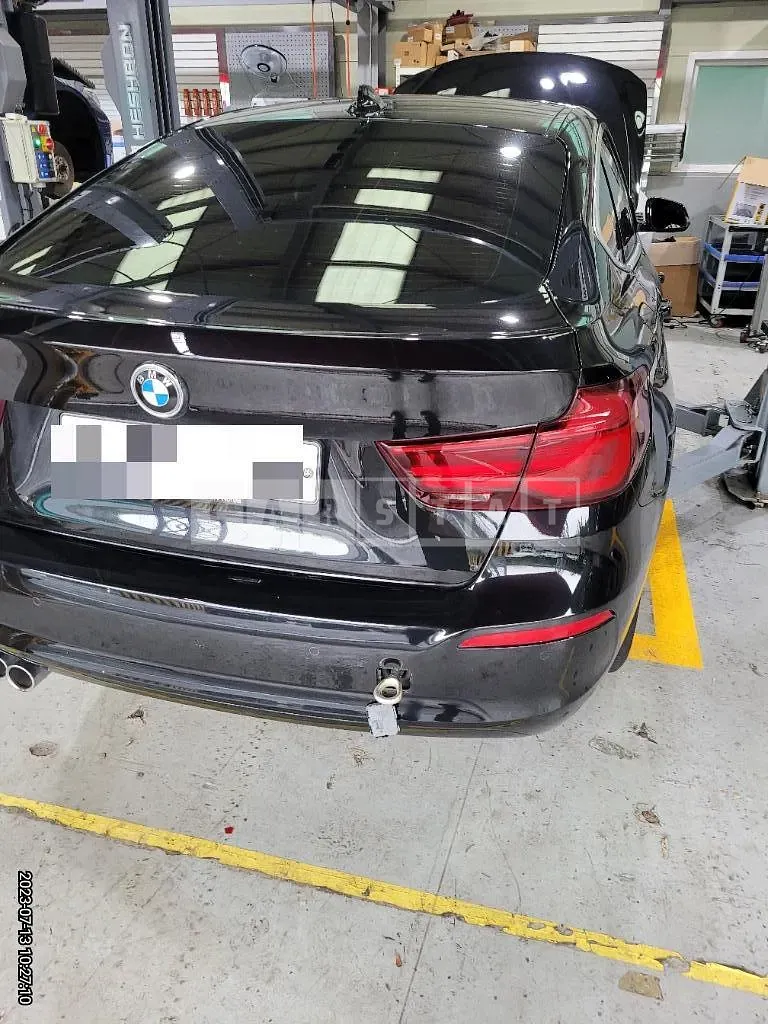 Photo 2 of 23: 2019 BMW 320d Gran Turismo Rde, VIN WBA8T3106LBX94454 — Korean insurance auction