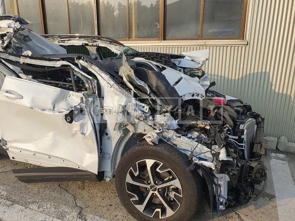 Photo 2 of 14: 2023 Kia Sportage 1.6 Hybrid — Korean insurance auction