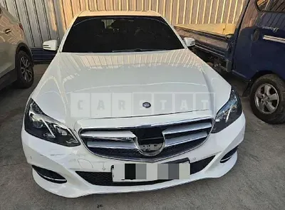 Photo 1 of 30: 2014 Mercedes-Benz E220 CDI — Korean insurance auction
