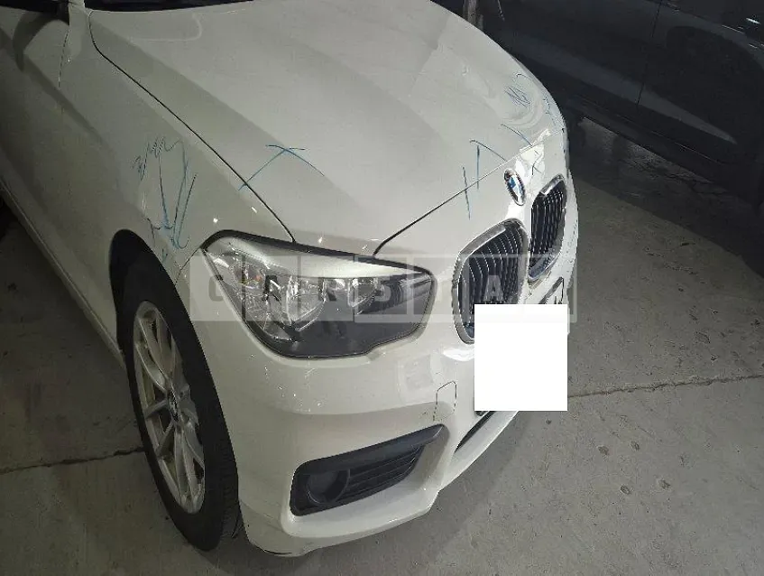 Photo 2 of 22: 2018 BMW 118d — Korean insurance auction