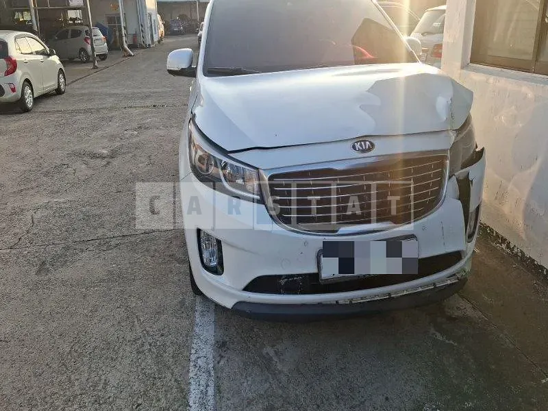 Photo 2 of 27: 2016 Kia Carnivals — Korean insurance auction
