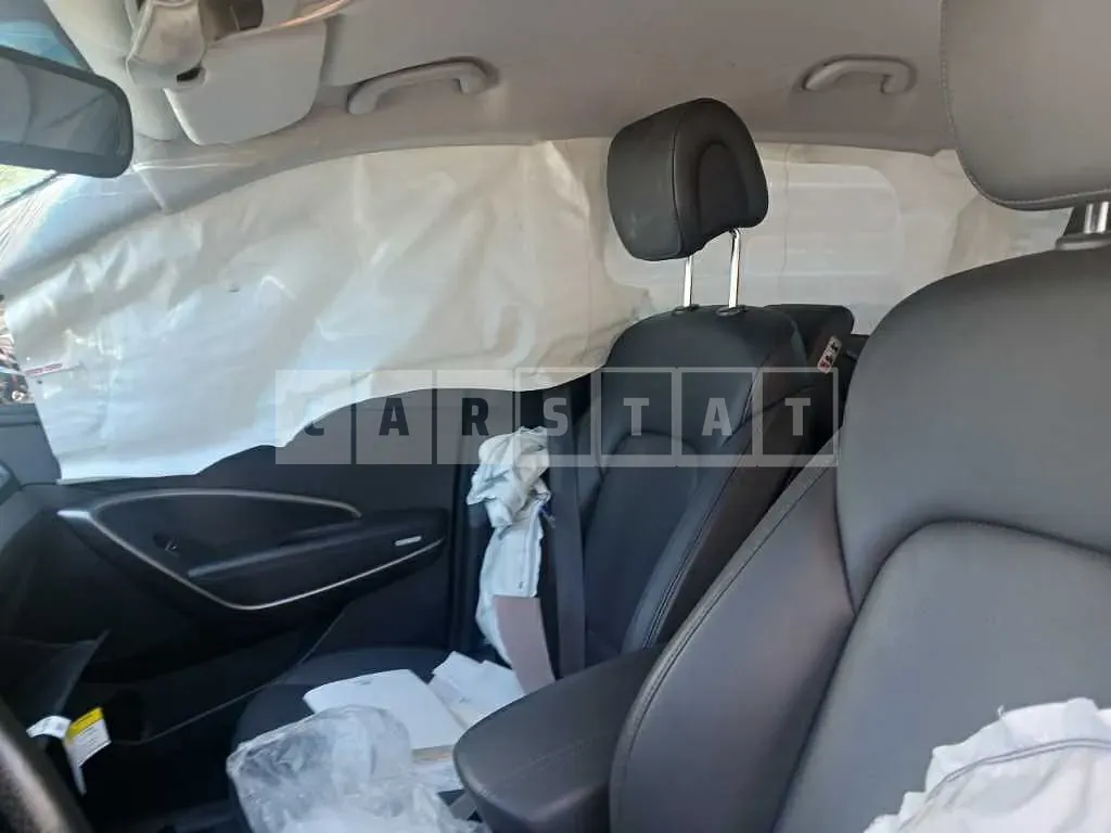 Photo 2 of 6: 2016 Hyundai Santa Fe — Korean insurance auction