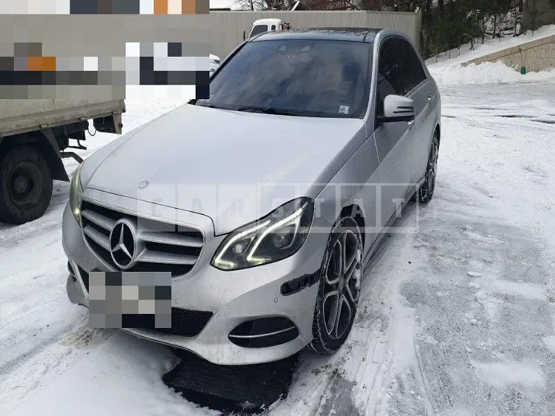Photo 2 of 18: 2015 Mercedes-Benz E250 BlueTec 4Matic — Korean insurance auction
