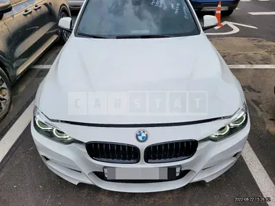 Photo 1 of 23: 2018 BMW Calm 330i — Korean insurance auction