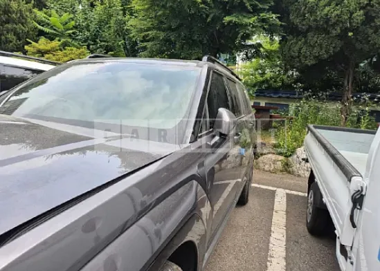 Photo 2 of 38: 2024 Hyundai Santa Fe — Korean insurance auction