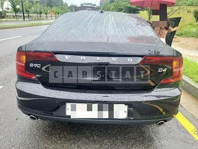 Photo 1 of 8: 2017 Volvo S90D4 — Korean insurance auction