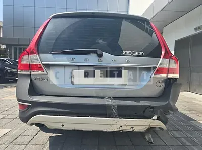 Photo 1 of 12: 2015 Volvo XC70D5, VIN YV1BZ82K6F1216022 — Korean insurance auction