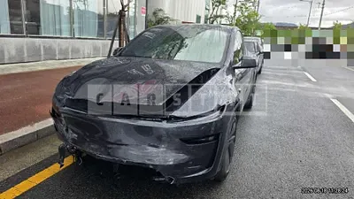Photo 1 of 14: 2025 Tesla Model Y Long Range — Korean insurance auction