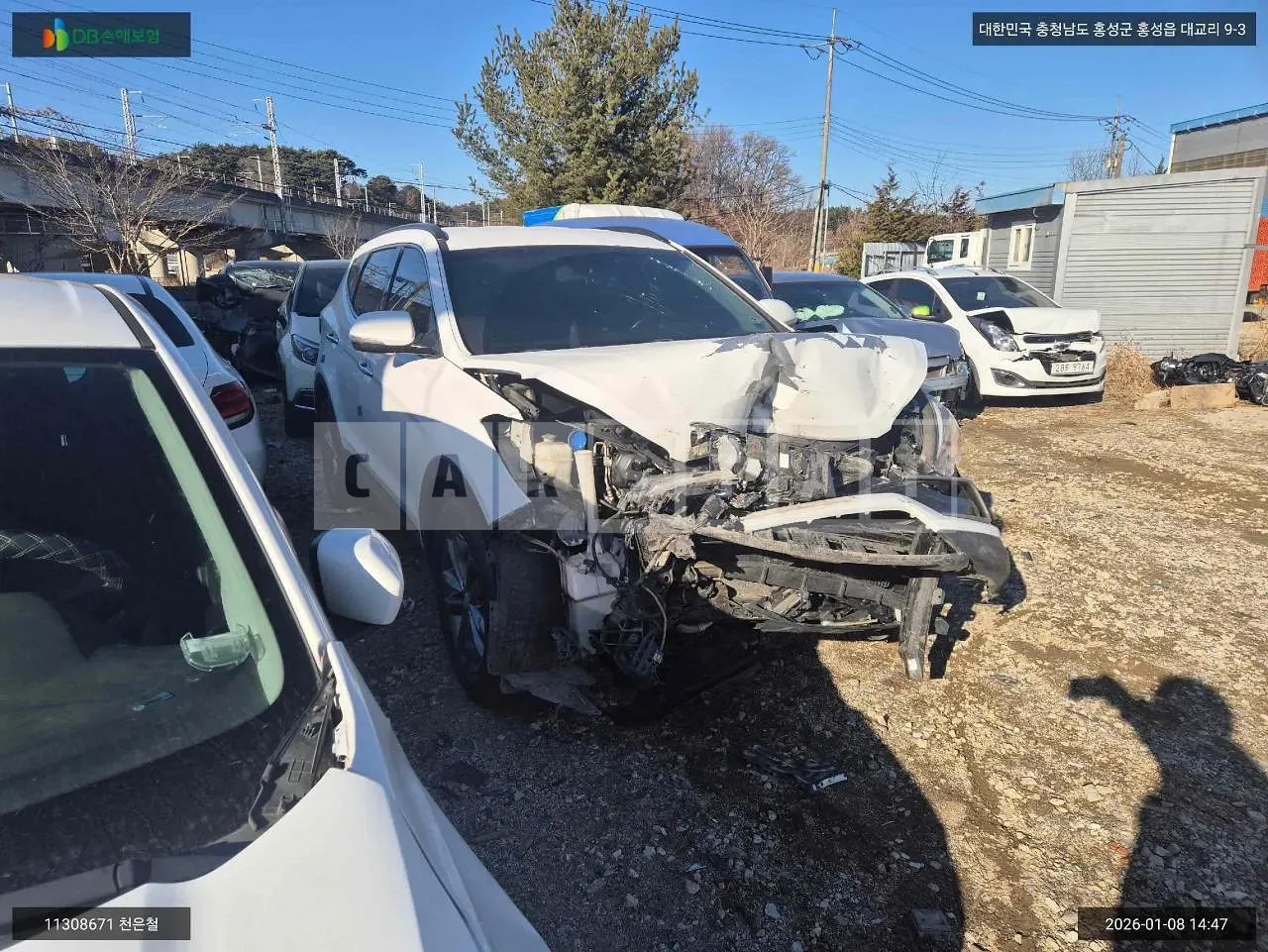 Photo 2 of 13: 2016 Hyundai Santa Fe, VIN KMHSW81UBGU615631 — Korean insurance auction