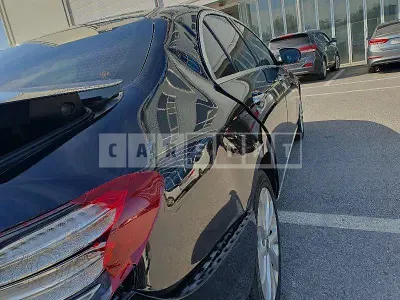 Photo 1 of 9: 2018 Mercedes-Benz E300 4Matic, VIN WDDZF4KB5JA318435 — Korean insurance auction