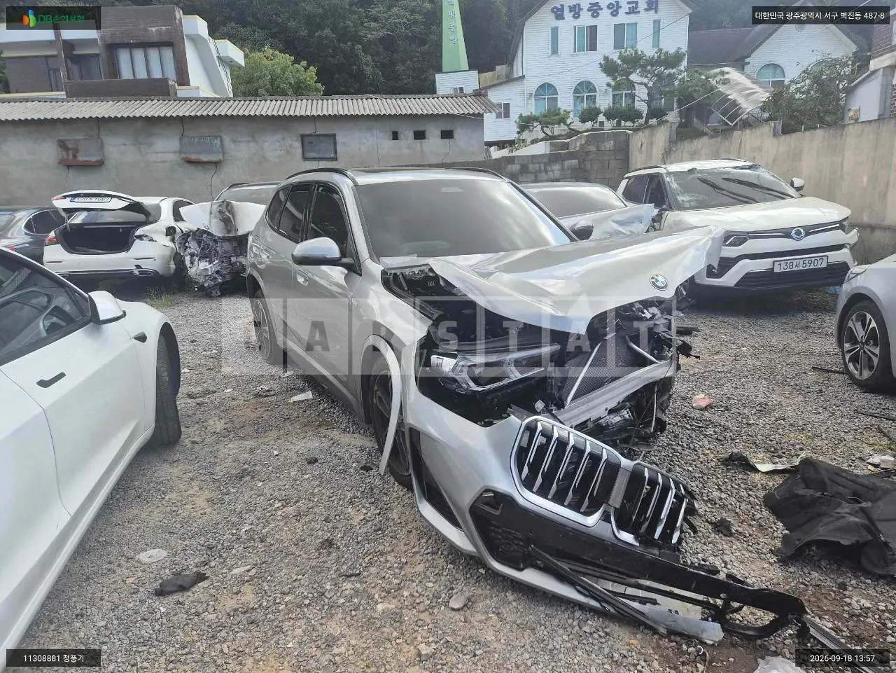 Photo 2 of 12: 2025 BMW X1 xDrive20, VIN WBA51EE08S5183420 — Korean insurance auction