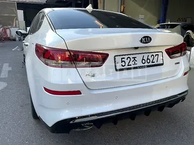 Photo 1 of 10: 2019 Kia K5, VIN KNAGW417GKA314083 — Korean insurance auction