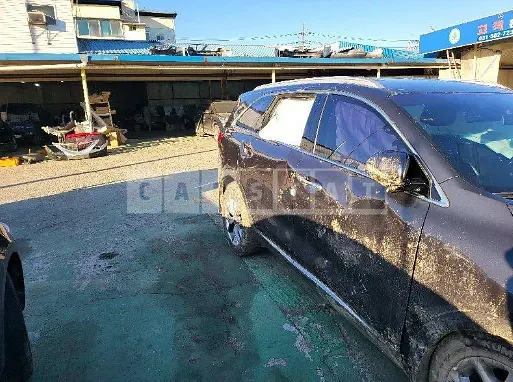Photo 2 of 10: 2016 Kia Sorento, VIN KNAPS81ADGA215539 — Korean insurance auction