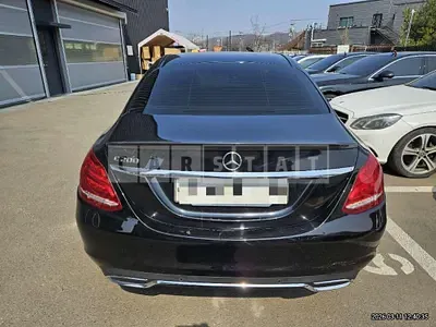 Photo 1 of 9: 2018 Mercedes-Benz C200 — Korean insurance auction