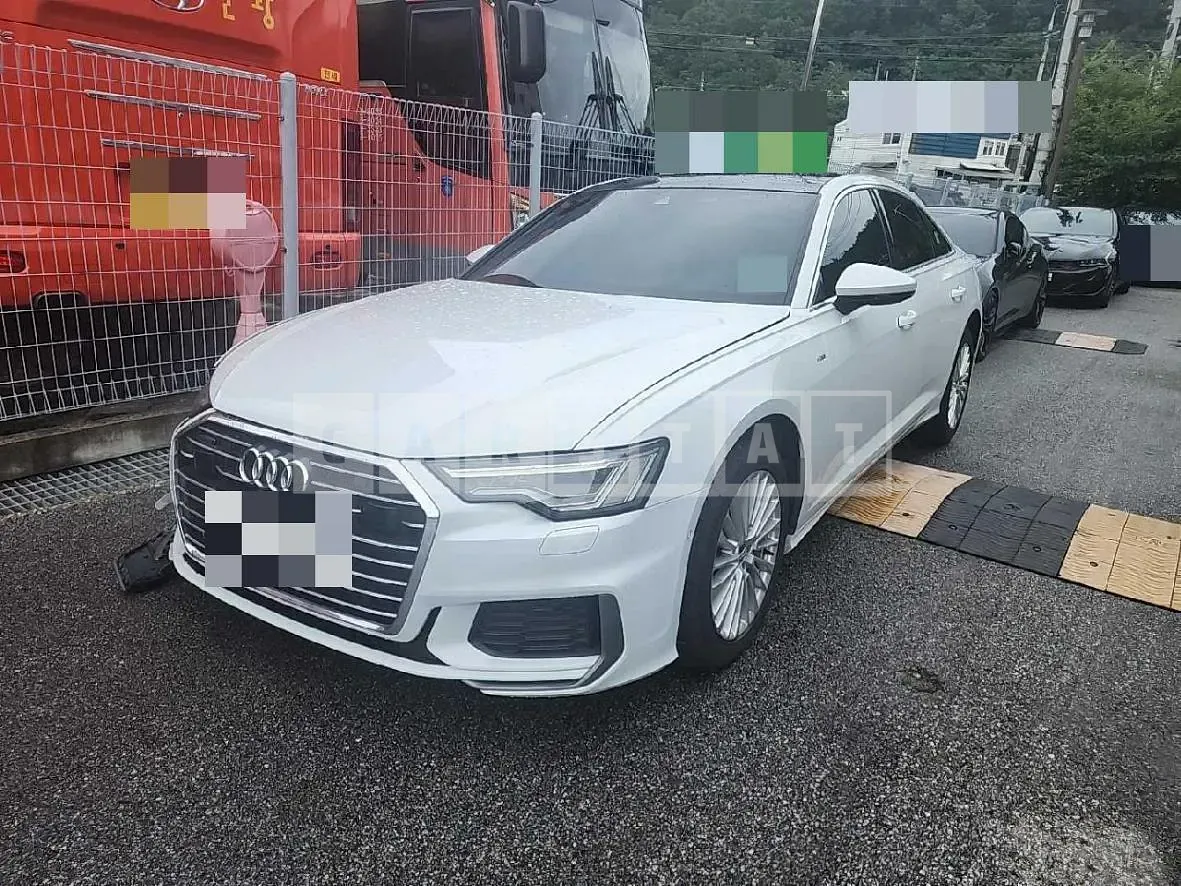 Photo 2 of 8: 2019 Audi A6 45 TFSI quattro, VIN WAUZZZF26LN014628 — Korean insurance auction
