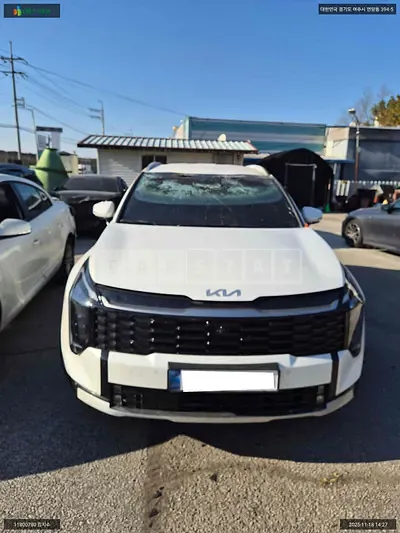 Photo 1 of 39: 2025 Kia Sportage Hybrid, VIN KNAPX81GBSK261058 — Korean insurance auction