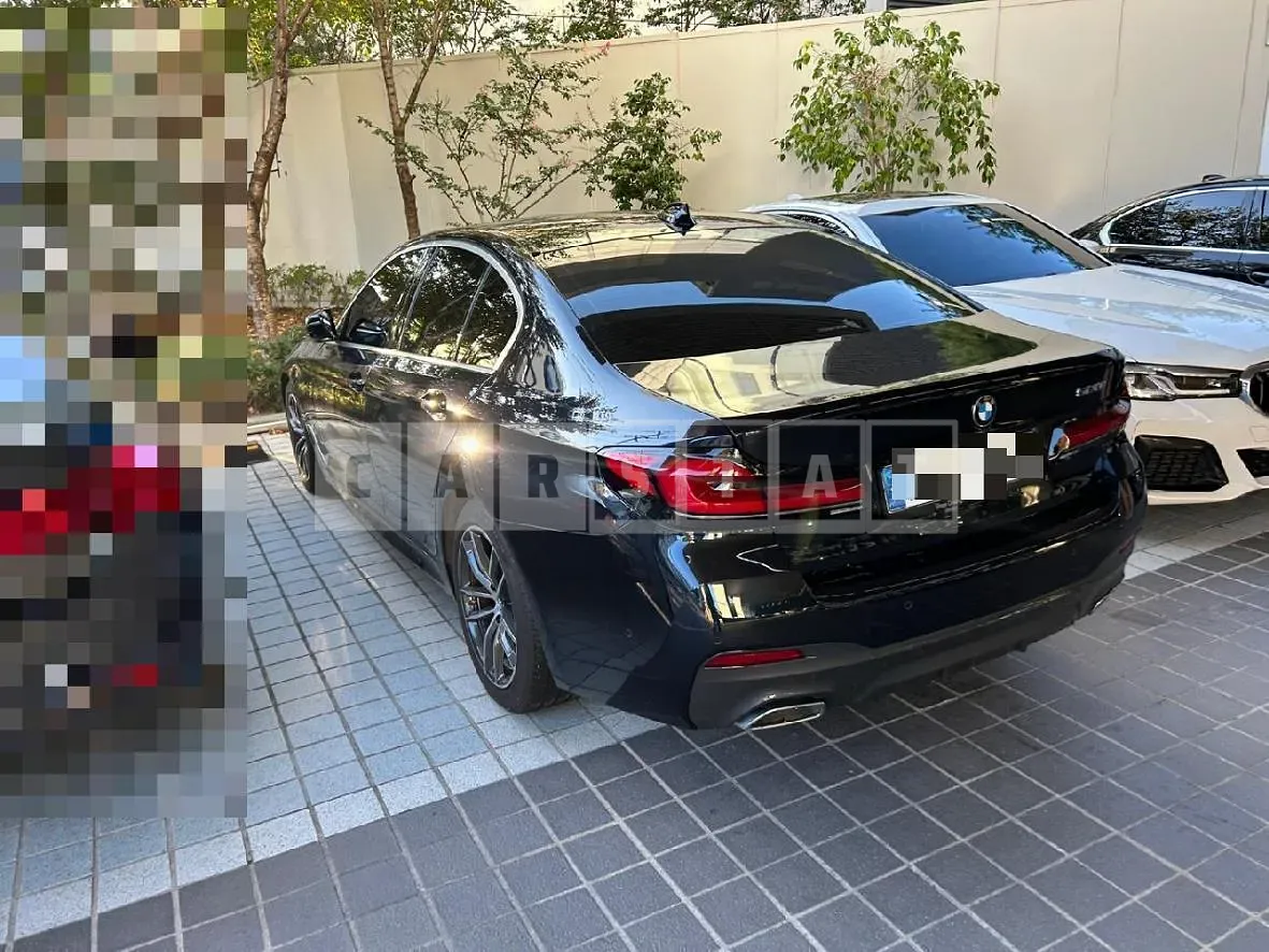 Photo 2 of 6: 2023 BMW 520i — Korean insurance auction