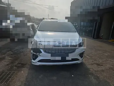 Photo 1 of 48: 2019 Kia Carnivals — Korean insurance auction