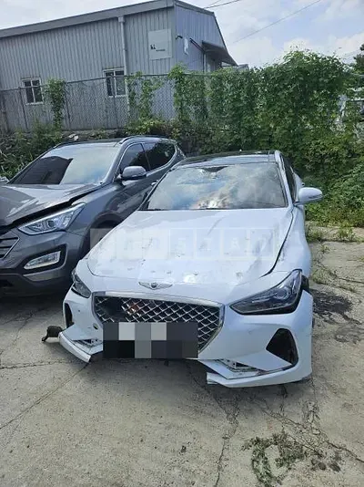 Photo 1 of 7: 2018 Genesis G70 — Korean insurance auction