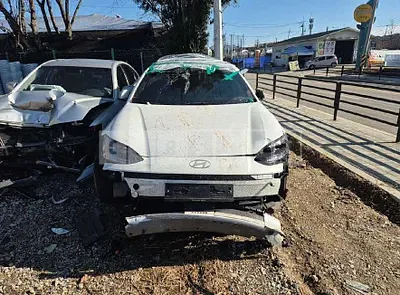 Photo 1 of 43: 2022 Hyundai IONIQ 6 Long Range — Korean insurance auction