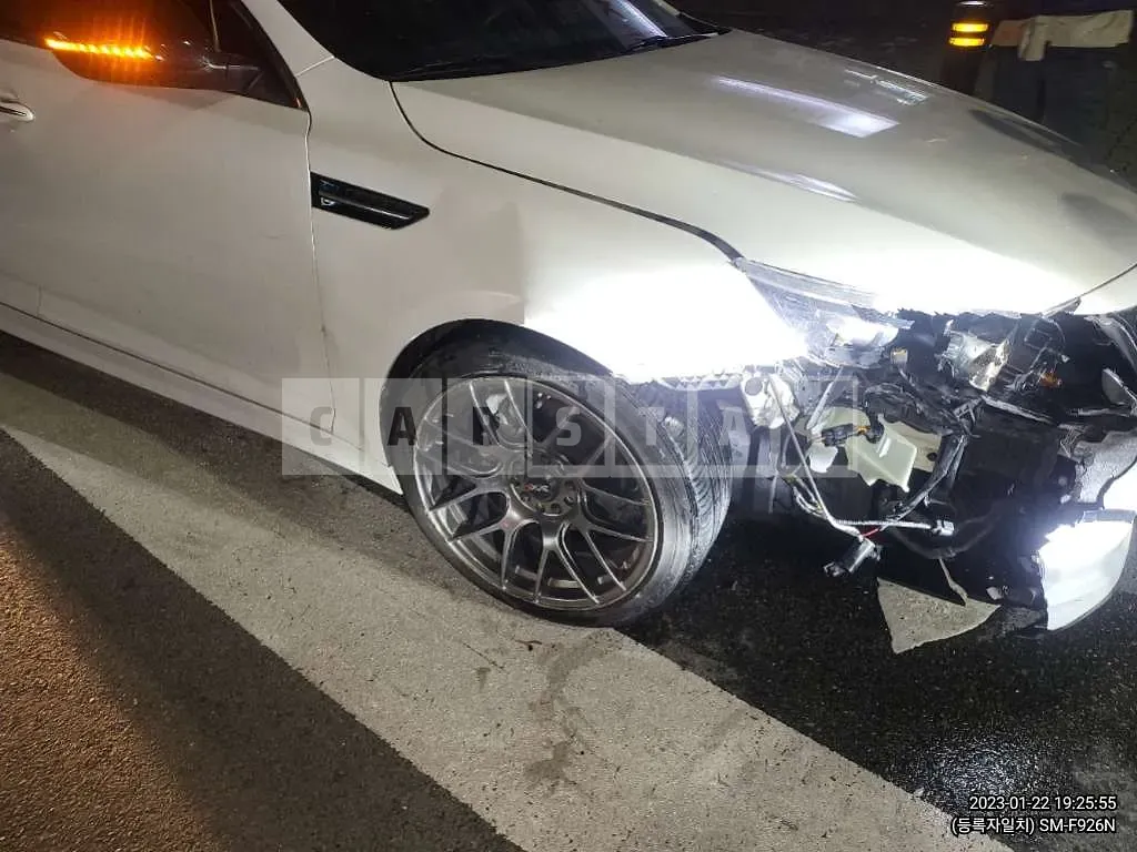 Photo 2 of 6: 2014 Kia K5 2.0(LPI) — Korean insurance auction
