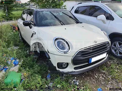 2022 bmw /mini cooper club man