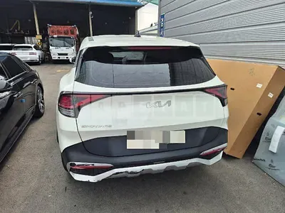 Photo 1 of 27: 2022 Kia Sportage — Korean insurance auction