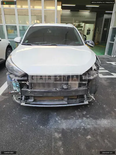 Photo 1 of 13: 2018 Hyundai Tucson, VIN KMHJ3815GJU737196 — Korean insurance auction