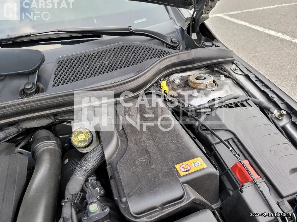 Photo 2 of 28: 2016 Mercedes-Benz Substance CLA200 d 4Matic — Korean insurance auction