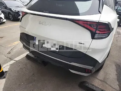 Photo 1 of 12: 2023 Kia Sportage Hybrid, VIN KNAPX81GBPK070869 — Korean insurance auction