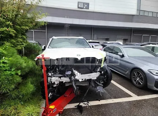 Photo 2 of 9: 2020 BMW X5 xDrive30d M Sport Package, VIN WBACV6101L9B14427 — Korean insurance auction