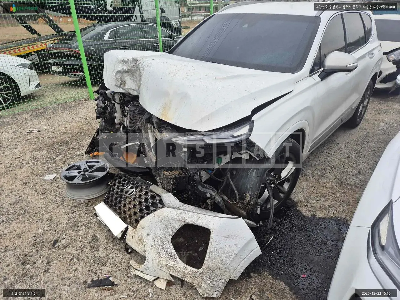 Photo 2 of 24: 2018 Hyundai Santa Fe, VIN KMHS581CBKU118780 — Korean insurance auction