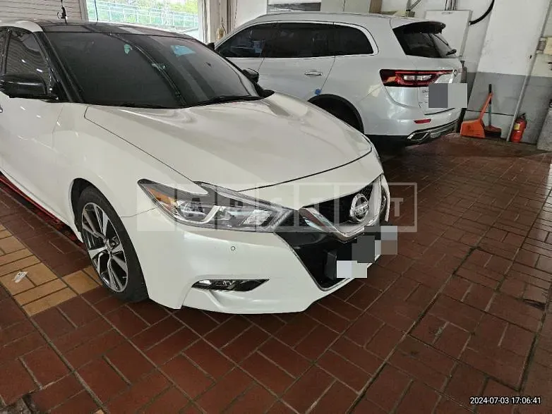 Photo 2 of 15: 2016 Nissan Maxima — Korean insurance auction