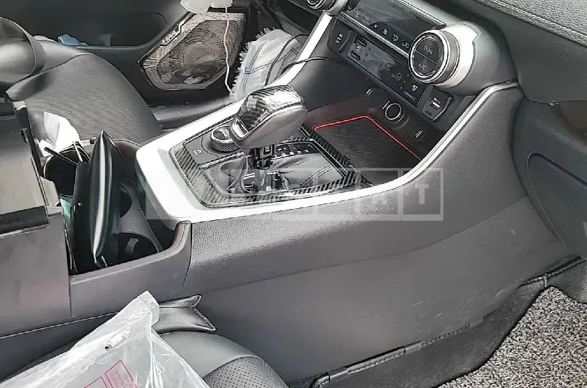 Photo 2 of 27: 2020 Toyota RAV4 Hybrid, VIN JTMDWRFVXLD541965 — Korean insurance auction