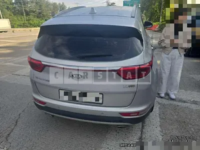 Photo 1 of 11: 2016 Kia Sportage — Korean insurance auction