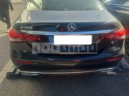 Photo 2 of 36: 2021 Mercedes-Benz E250 — Korean insurance auction