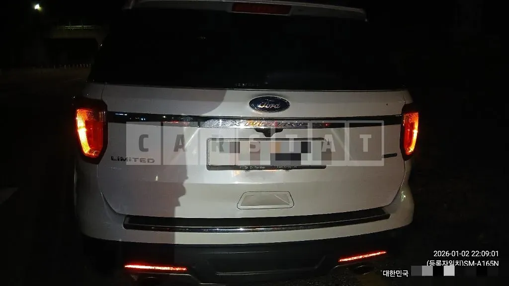Photo 2 of 9: 2019 Ford Explorer 2.3 AWD — Korean insurance auction